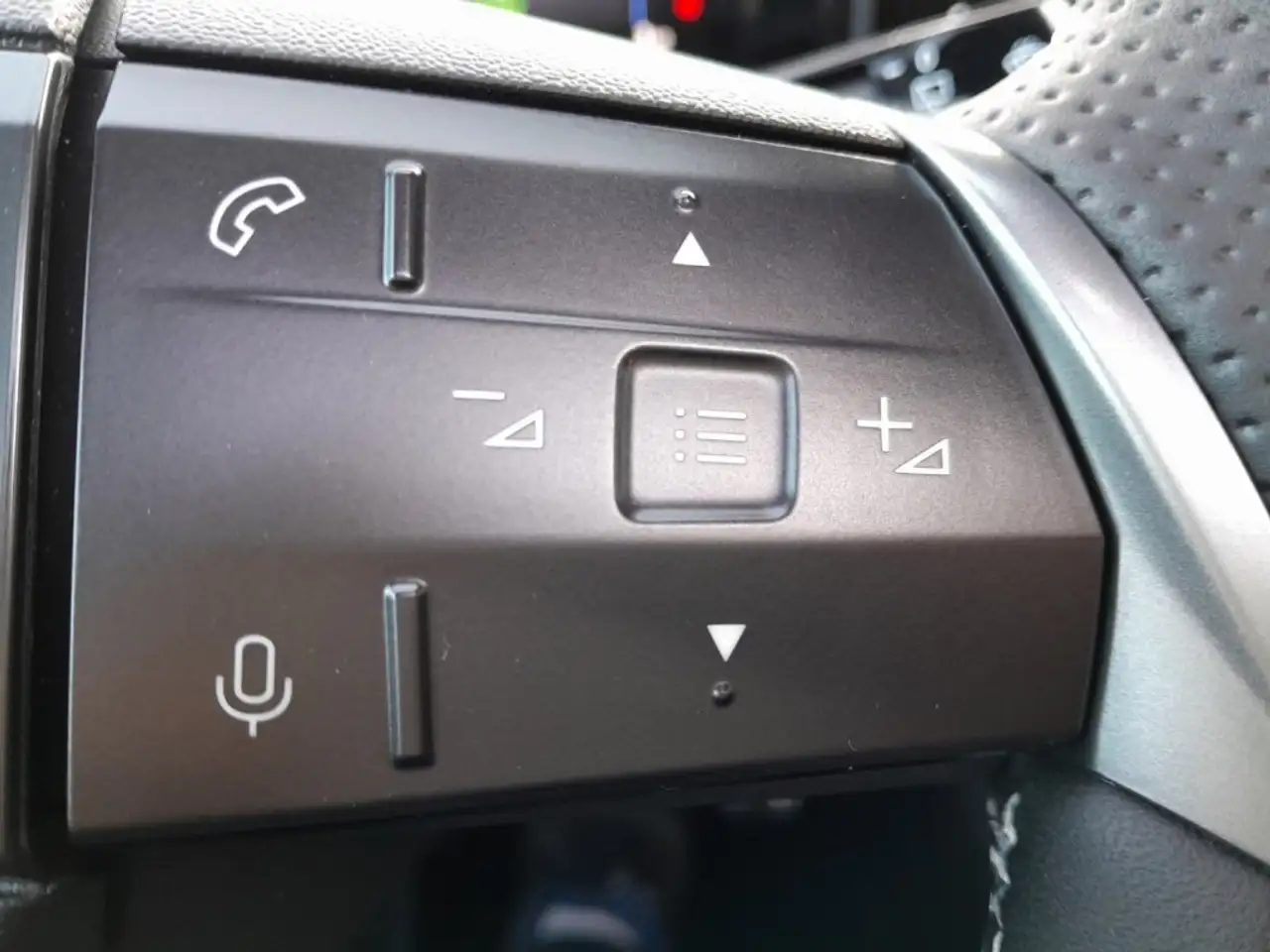 Opel Grandland Electric AWD Ultimate, 325 PS, Batterie 19