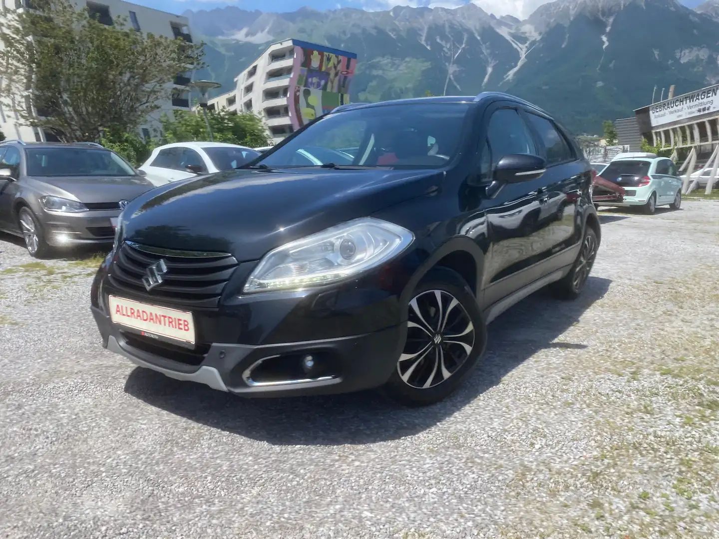 Suzuki SX4 S-Cross Comfort 4x4-Traveller Noir - 1