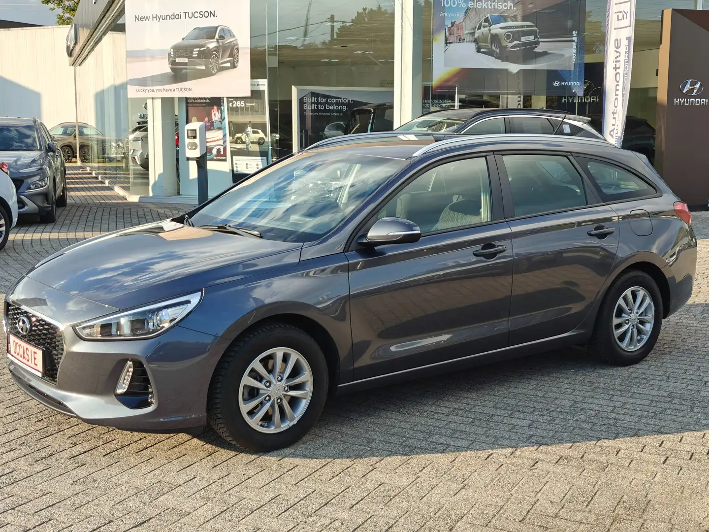 Hyundai i30 i30 break *Benzine *B.I.G. inside Grijs - 2