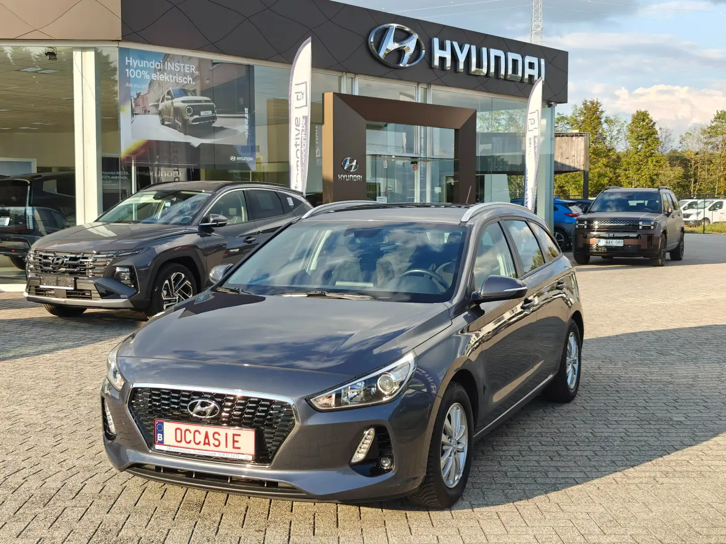 Hyundai i30 i30 break *Benzine *B.I.G. inside Grijs - 1