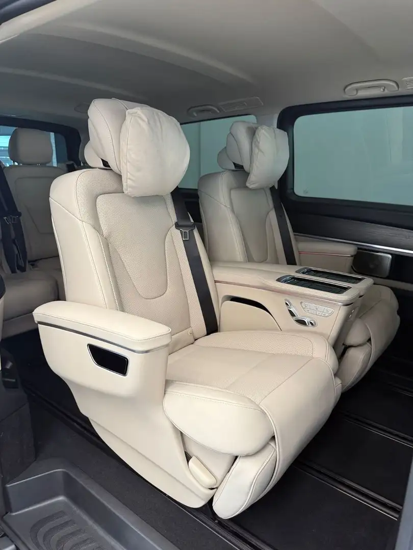Mercedes-Benz V 300 AVANTGARDE. extralang 2025 Schwarz - 2
