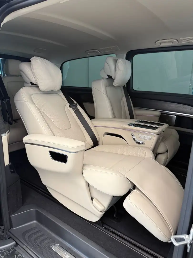 Mercedes-Benz V 300 AVANTGARDE. extralang 2025 Negro - 1