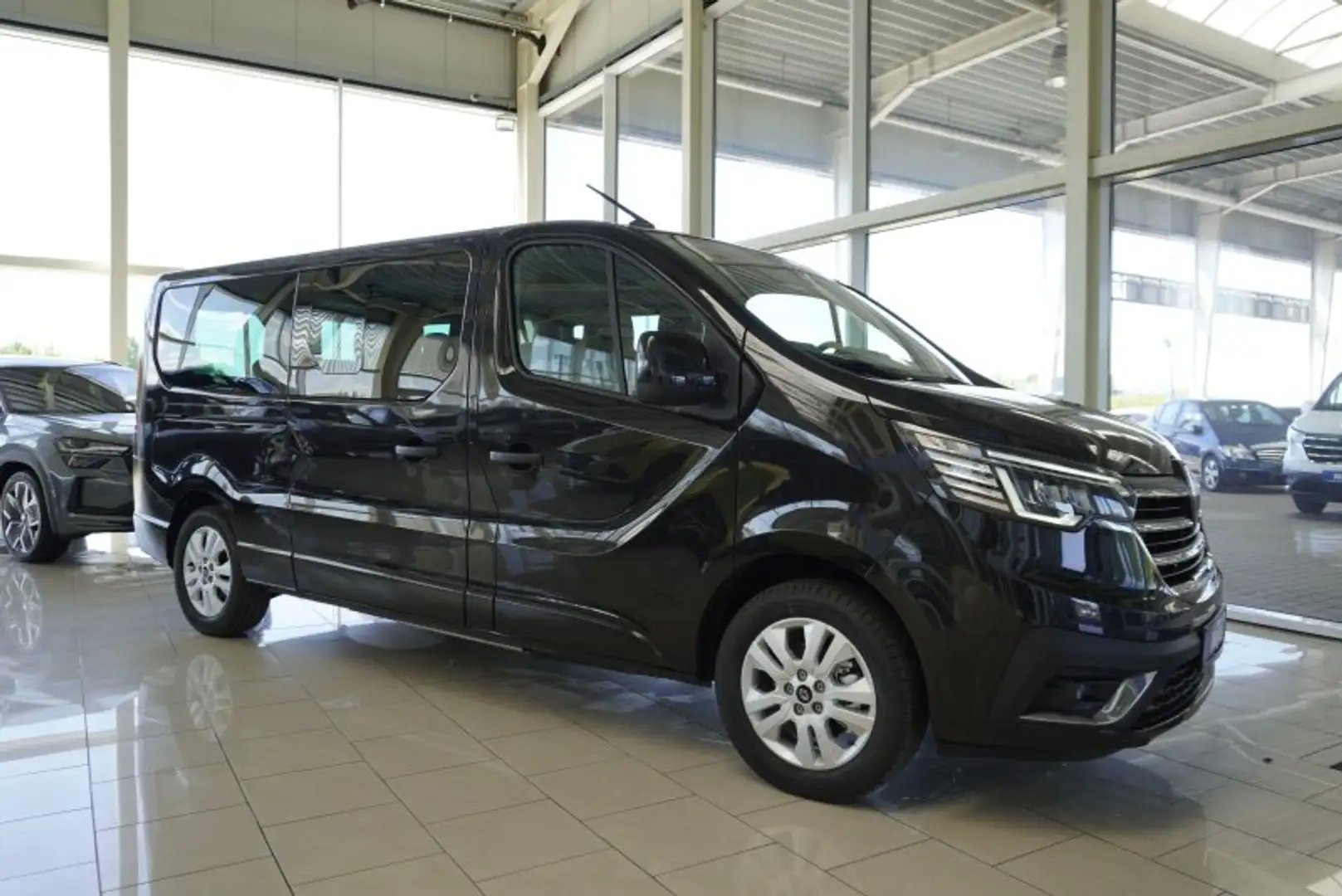 Renault Trafic Grand L2H1 9-Sitzer 17*Alu/Kamera/Pdc     ** Noir - 1