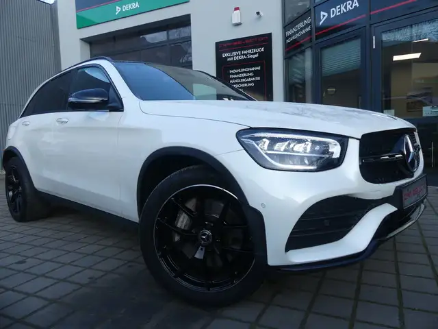 Mercedes-Benz GLC 300 d 4Matic AMG Line PANO/360°/LED/AHK/ACC