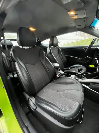 Hyundai Veloster 1.6 GDI Sport 2012, foto 16