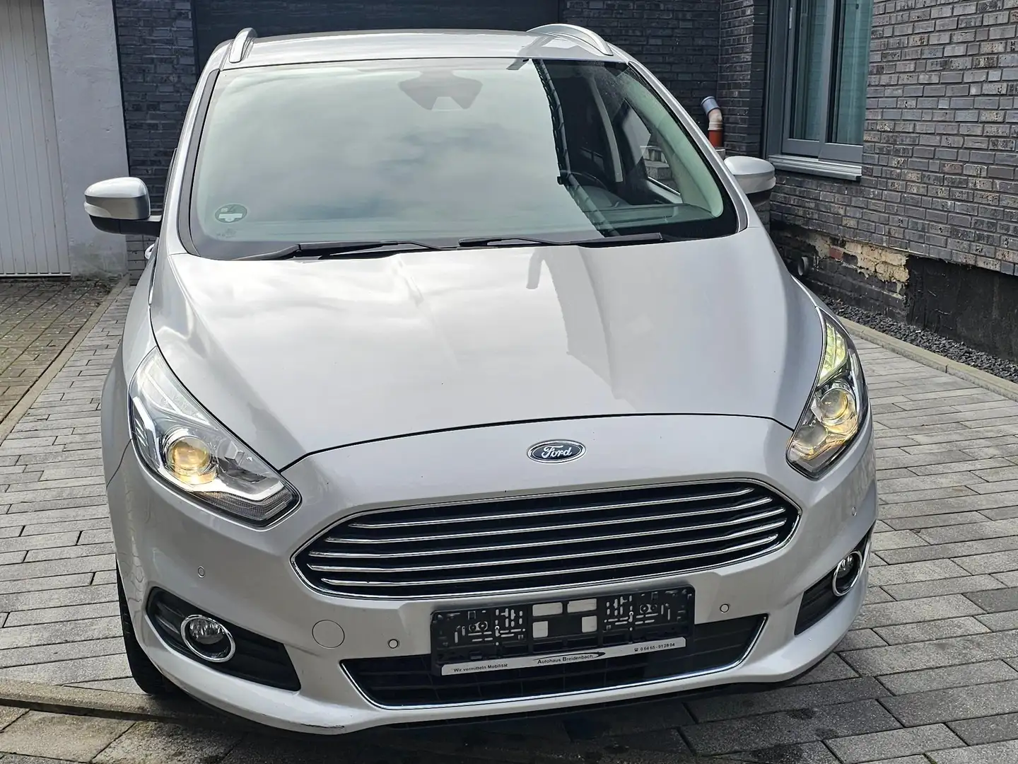 Ford S-Max Titanium 7 Sitze Silber - 2