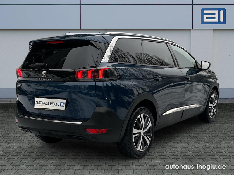 Peugeot 5008 1.5 Blue-HDI FAP Allure Pack AT 7-Si+Navi+R-Kam+ — photo 9