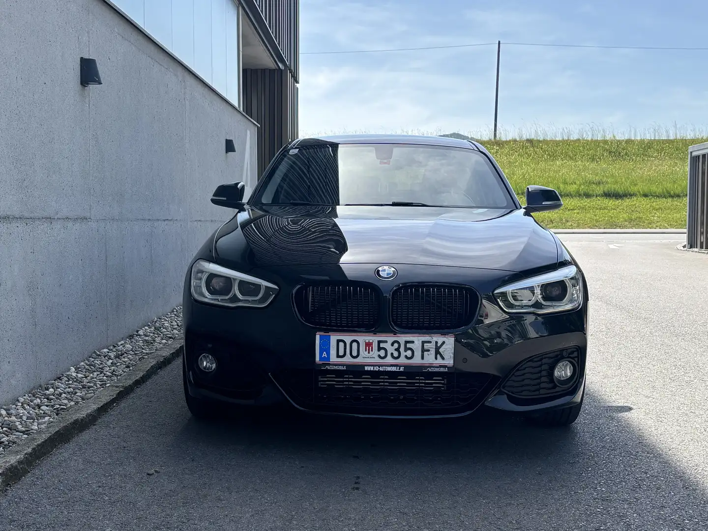 BMW 118 118d Aut. - 1