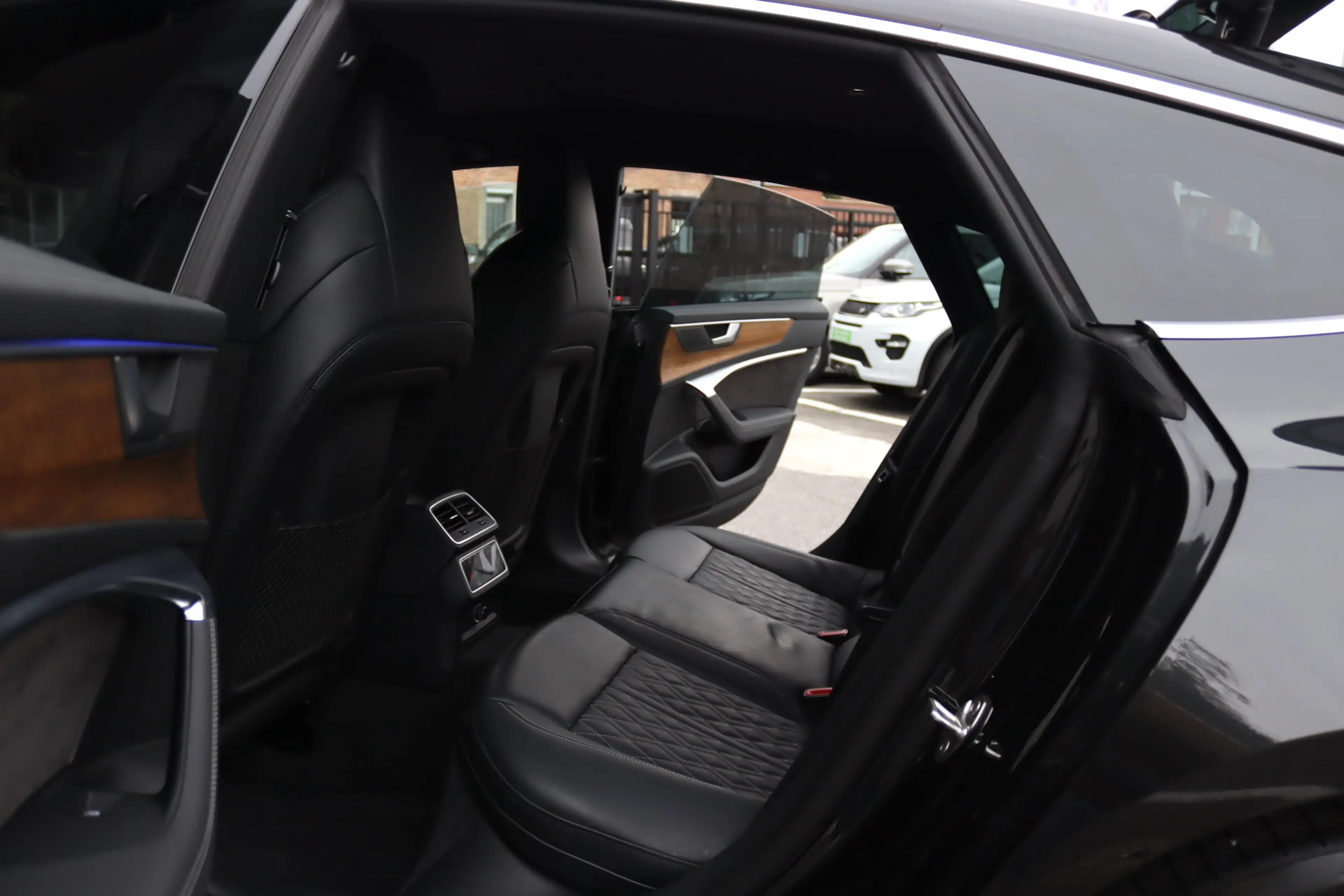 Audi S7 SPORTBACK 349CV QUATTRO MATRIX PNEUMATIC CAMERA360 — photo 8