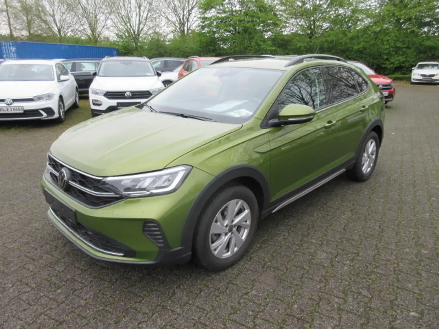 Volkswagen Taigo Life 1.0 TSI NAVI KLIMA ACC ALU APS AID PRIVACY SITZHZG Grün - 1