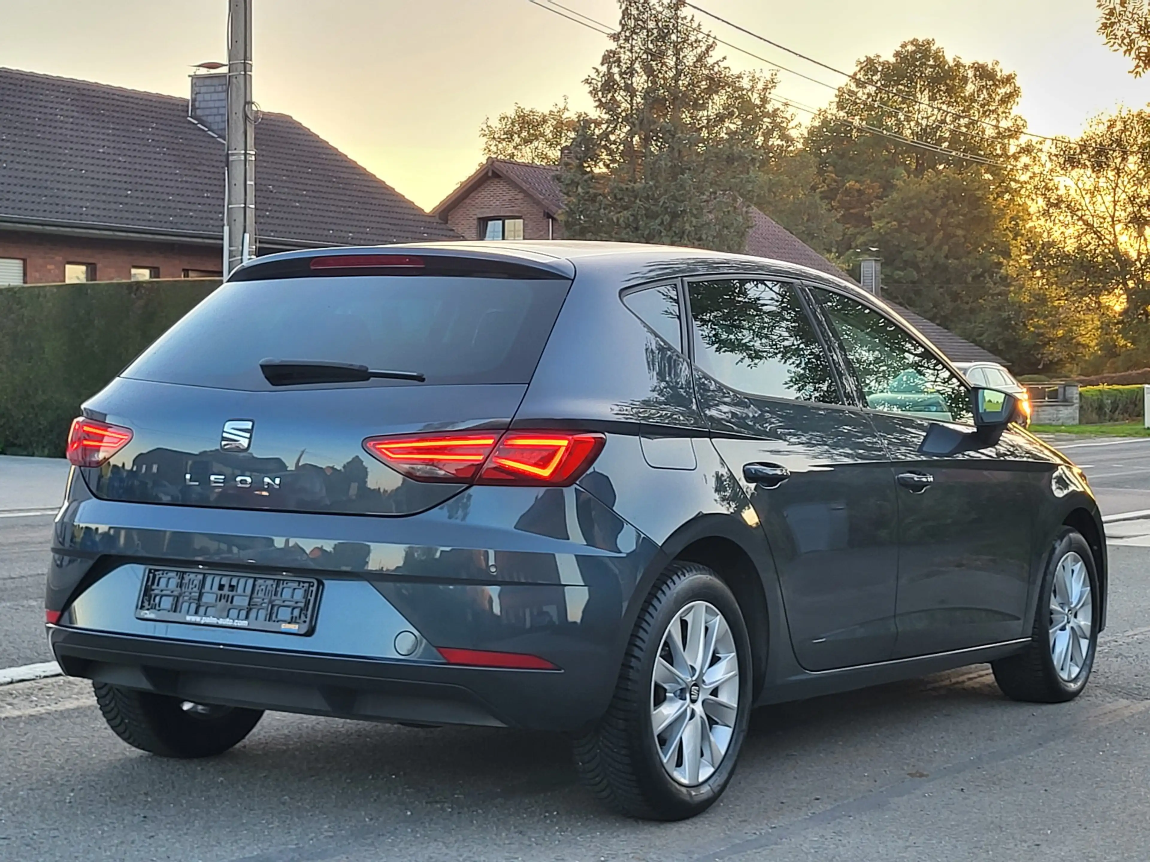 SEAT Leon Leon 1.0 TSI Reference (EU6.2) — photo 3