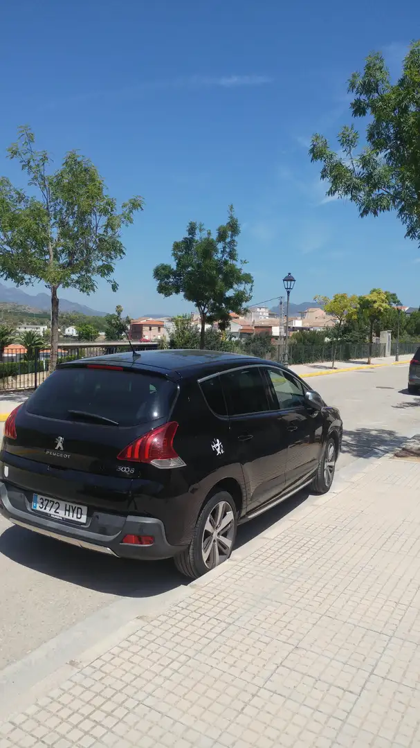 Peugeot 3008 3008 1.6HDI Alllure 115 Alllure Siyah - 2