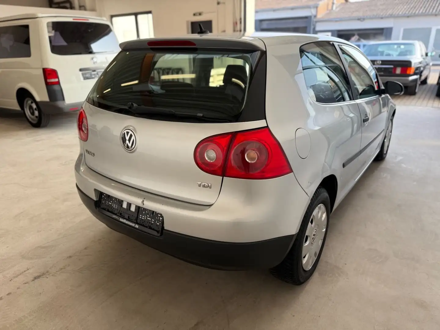 Volkswagen Golf V 1.9 TDI DSG Argent - 2