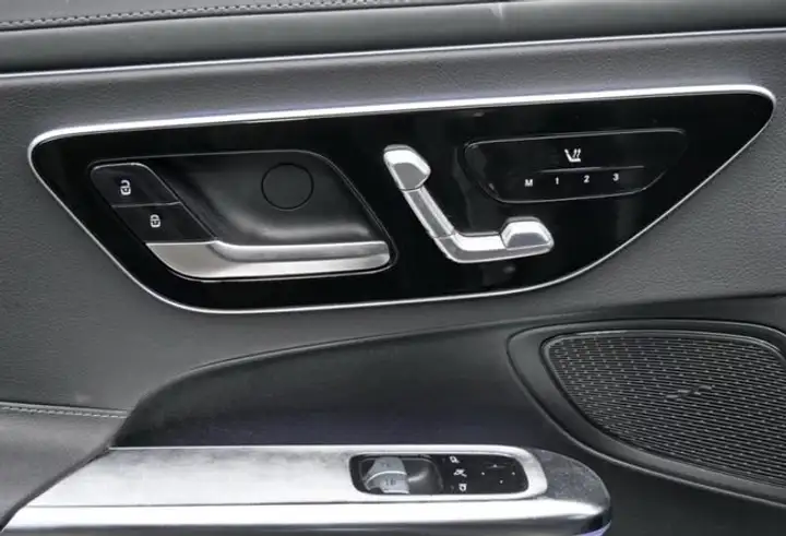 Mercedes-Benz CLE 2025, foto 11