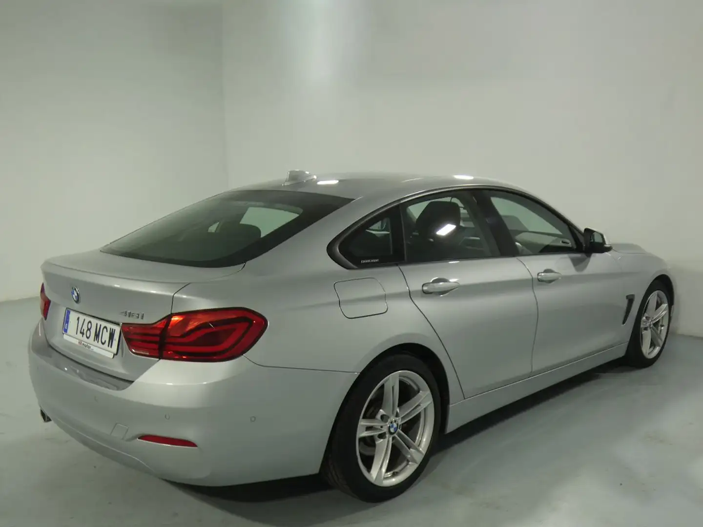 BMW 418 iA Grey - 2