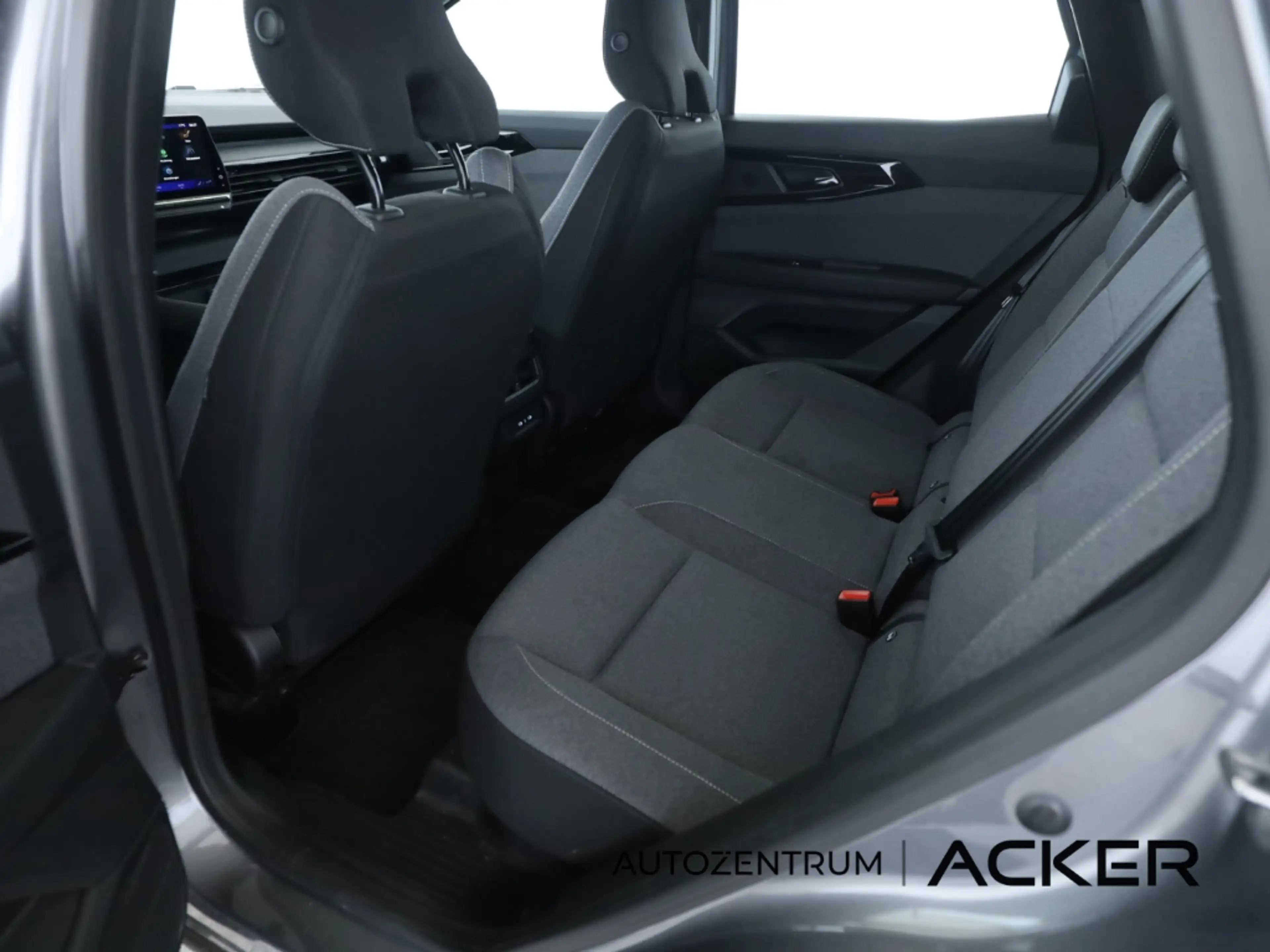 Renault Austral Evolution MHEV 160 AT. ACC/RFK/LED/PDC — photo 14