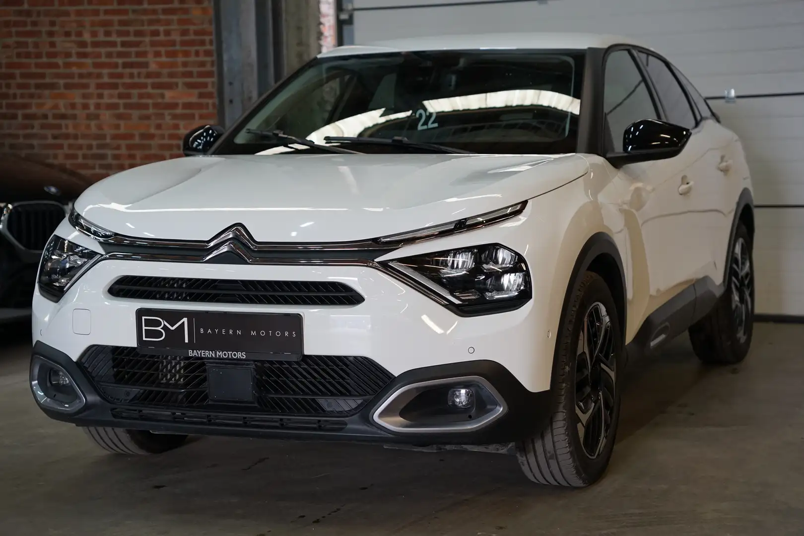 Citroen C4 1.2 Benzine Automaat 34.000km 2023 Blanc - 1
