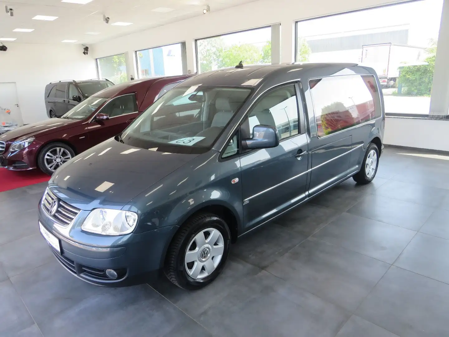 Volkswagen Caddy Stolle Bestattungswagen / Leichenwagen Grau - 1