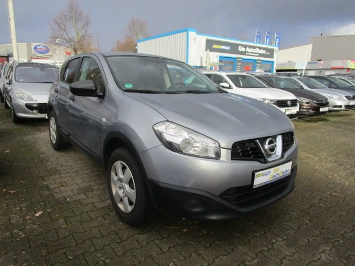Nissan Qashqai AHK|ABS|Bluetooth|ESP|Klima|Tempomat|CD-Radio Grau - 2