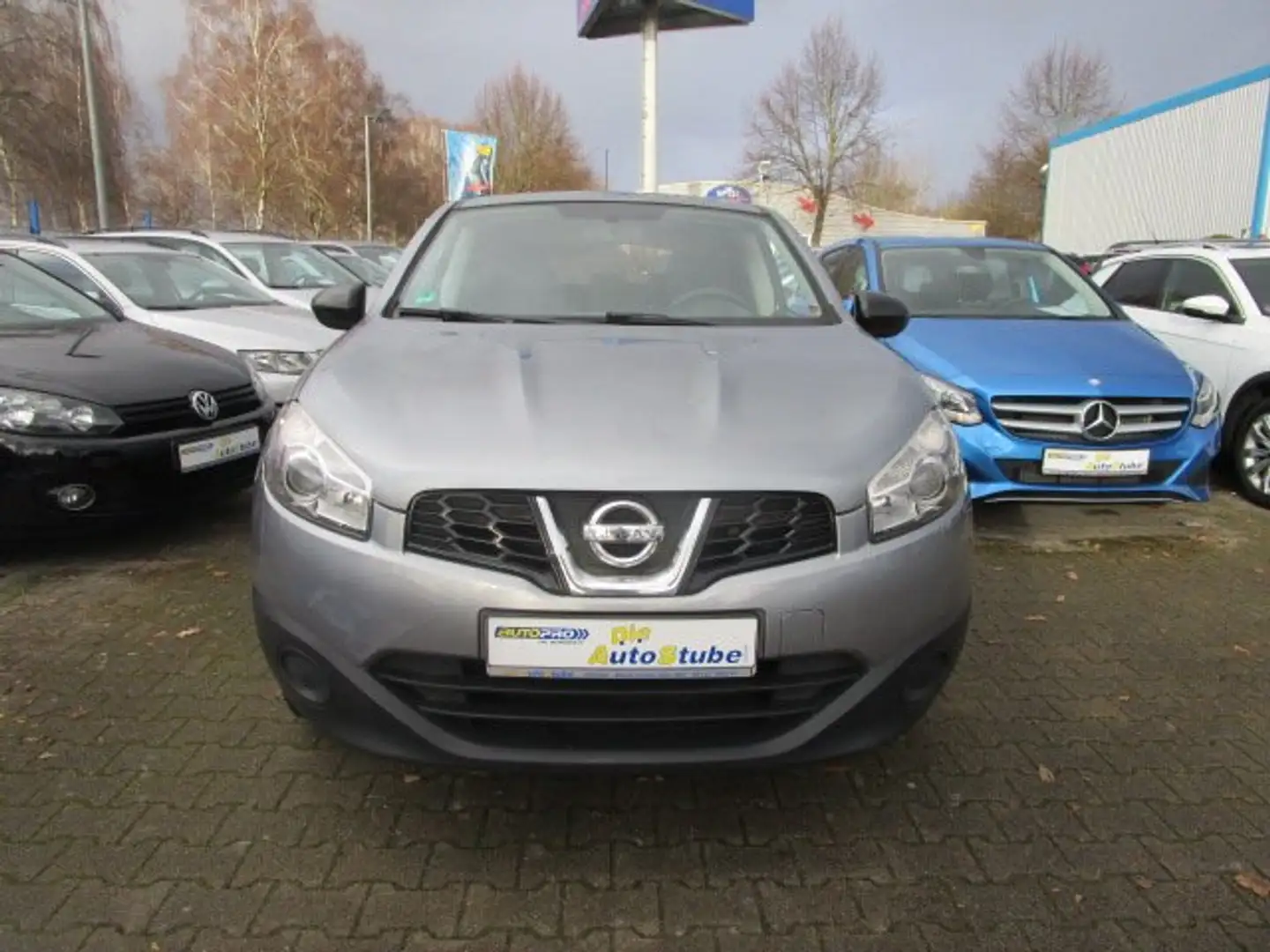Nissan Qashqai AHK|ABS|Bluetooth|ESP|Klima|Tempomat|CD-Radio Grau - 1