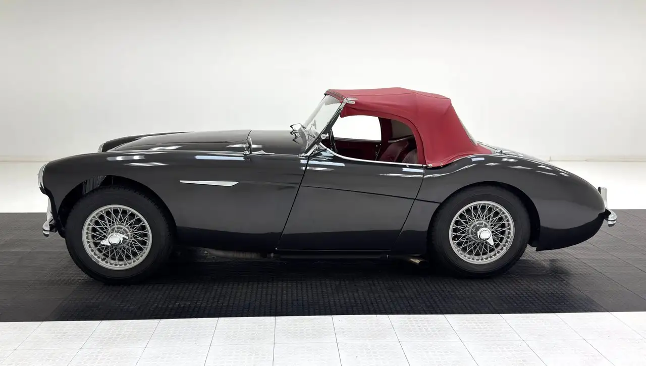 Austin-Healey 100-4 BN1 Roadster, foto 3