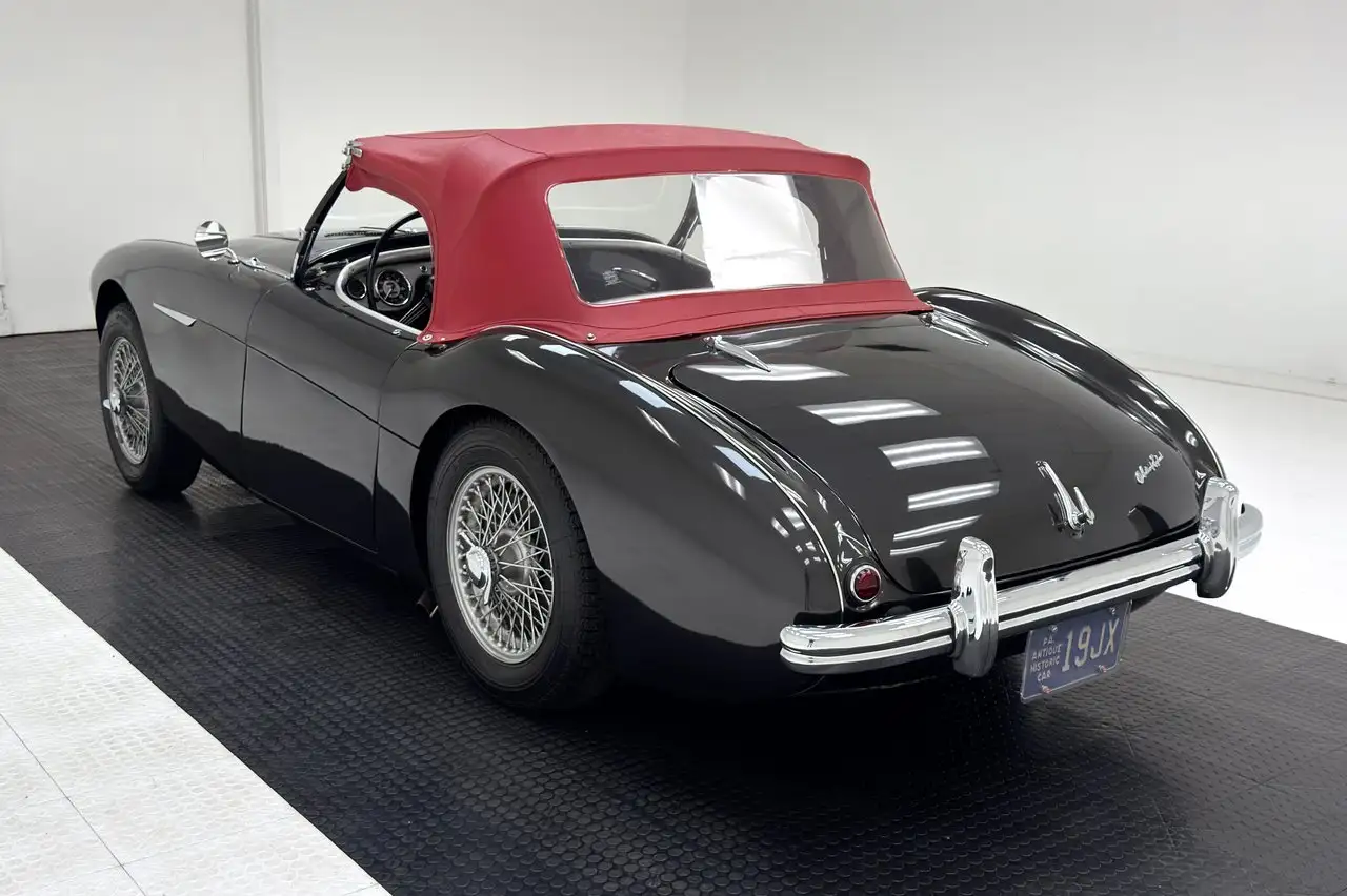 Austin-Healey 100-4 BN1 Roadster, foto 5
