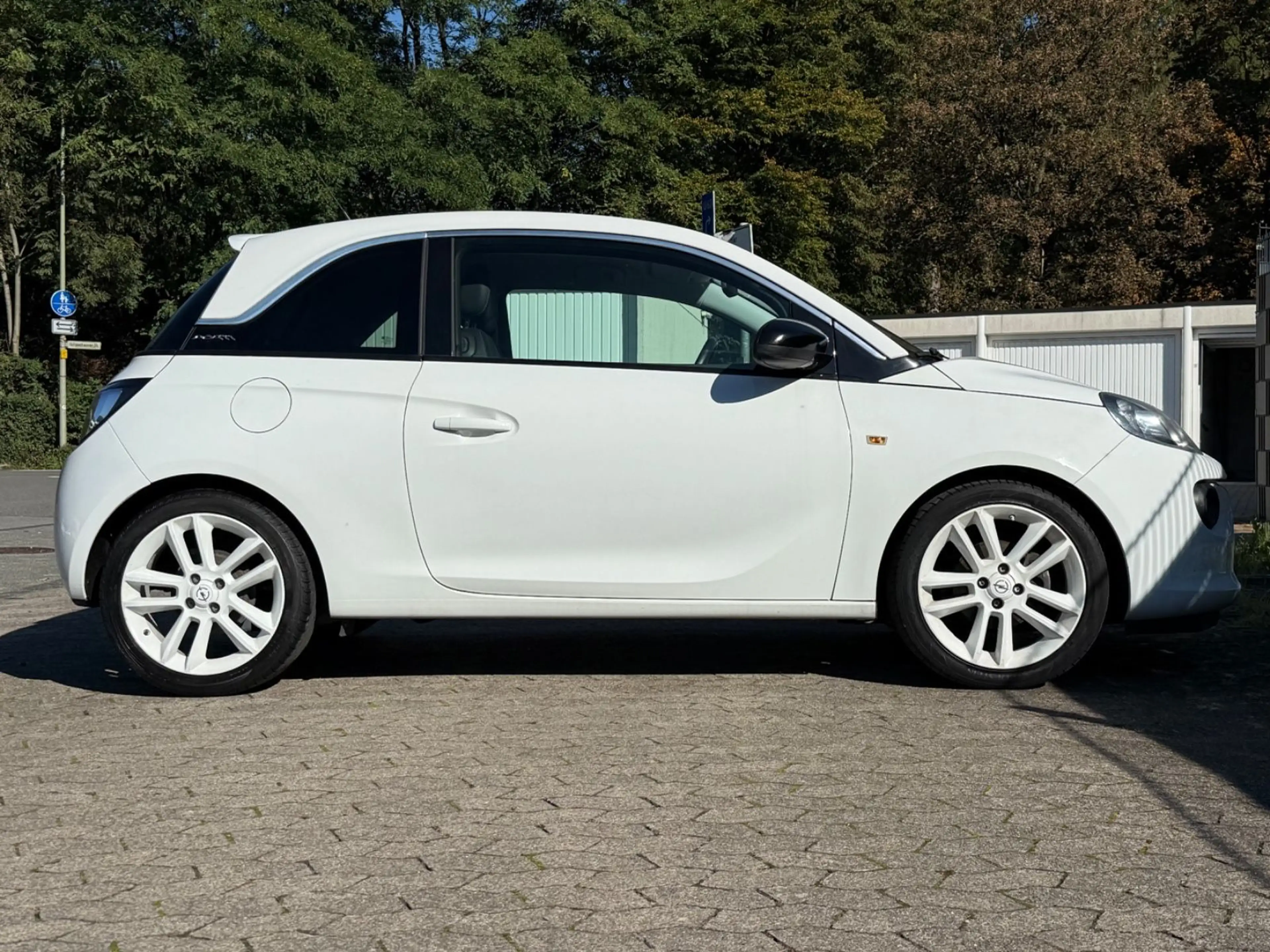 Opel Adam White Link — photo 6