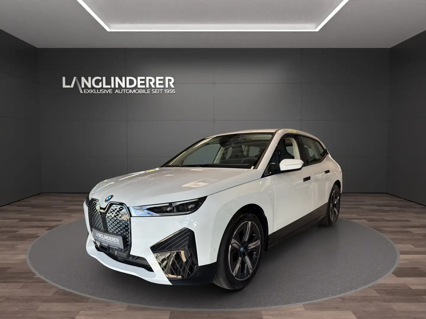 BMW iX xDrive50 Sportpaket NP 115.339,- Weiß - 1