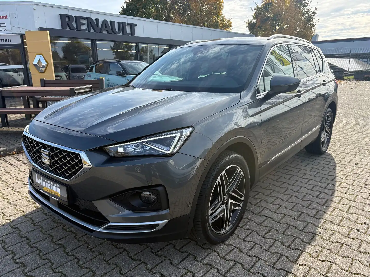 SEAT Tarraco Xcellence 2.0 TSI 4Drive DSG Grau - 1