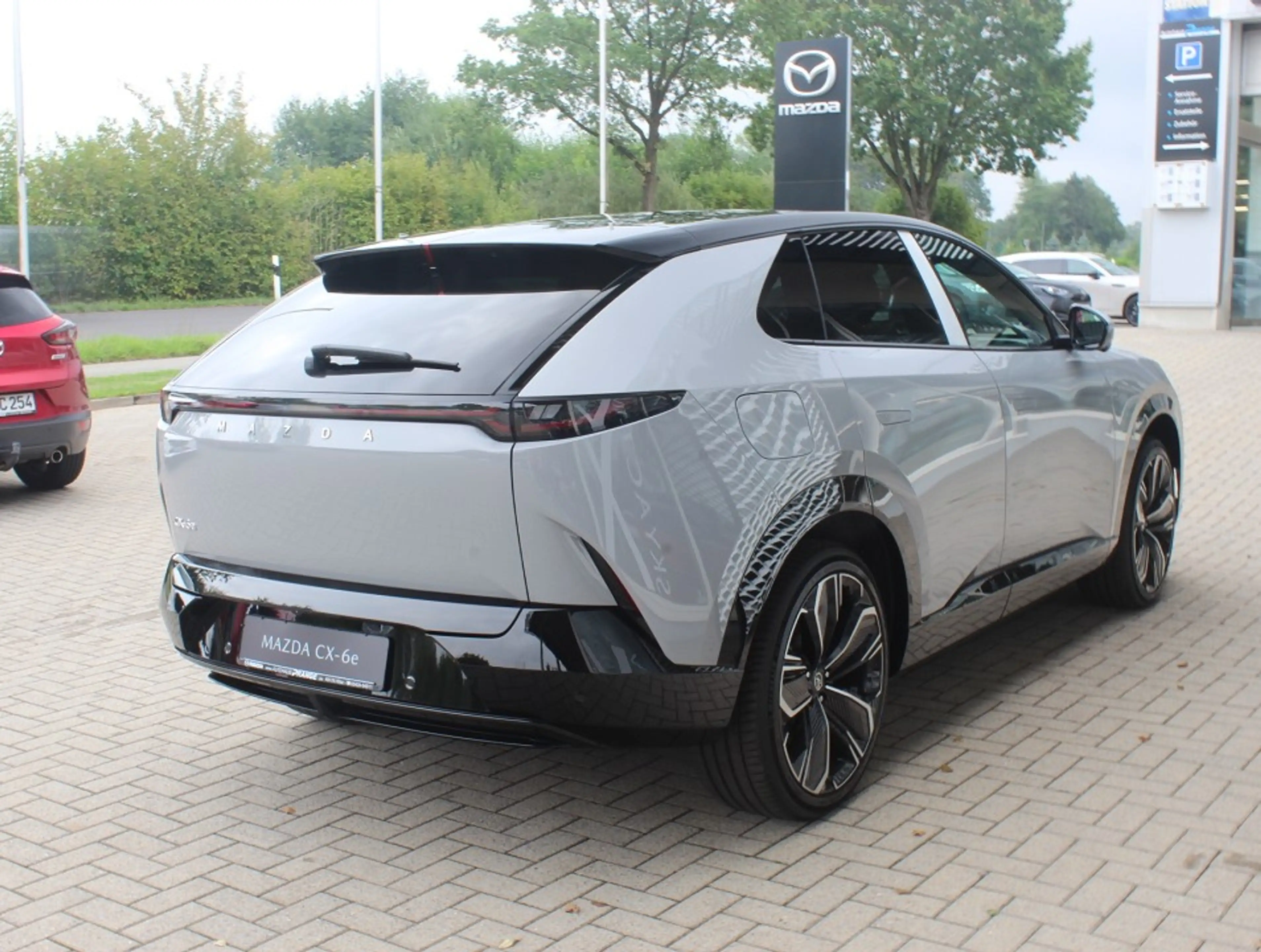 Mazda CX-6e EV-258 Takumi 21Zoll *Sofort* PANO 360° 26,45-Zoll — photo 5