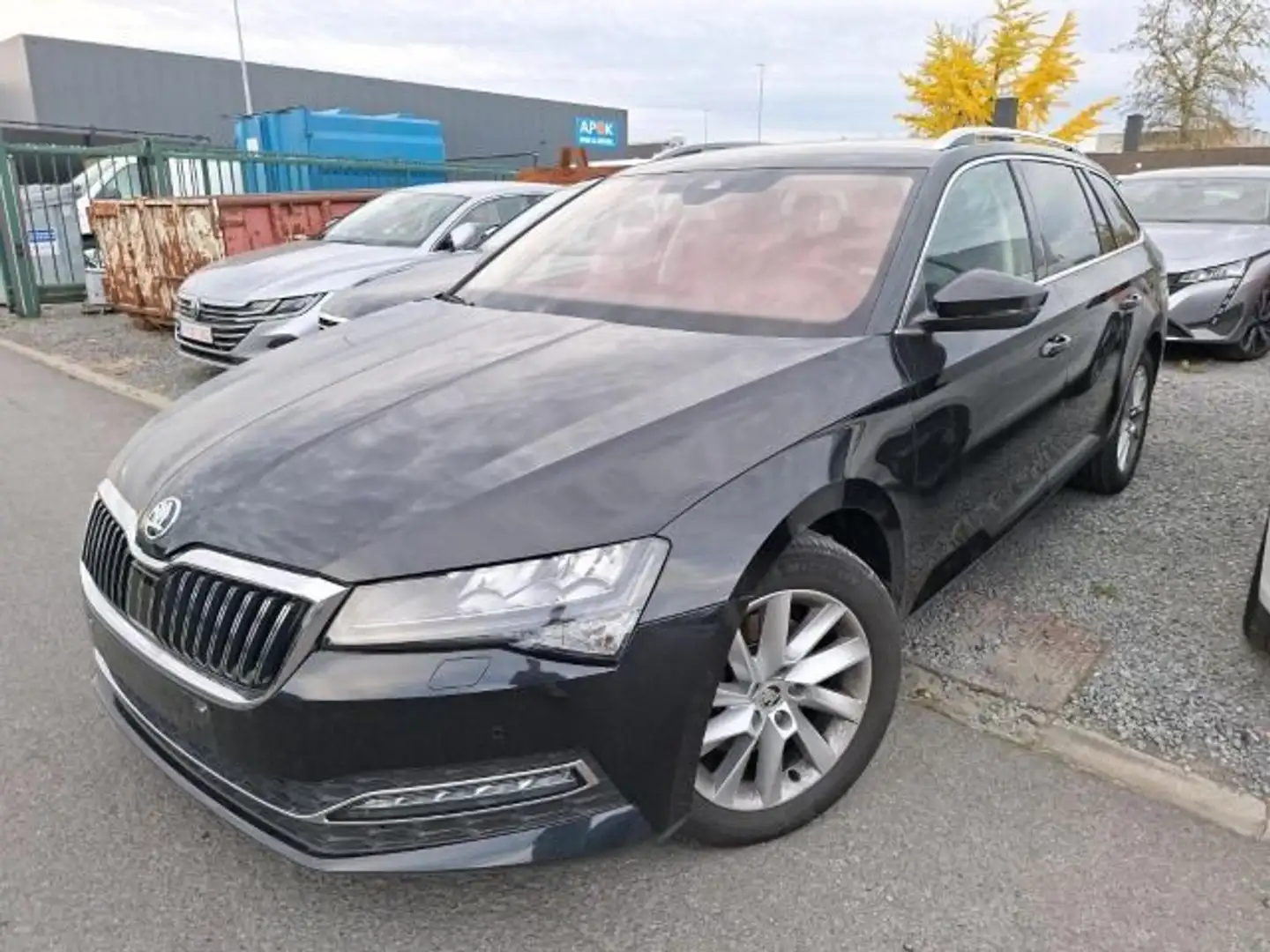 Skoda Superb 3 Combi 2.0TDI DSG Style LEDER/AHK/KAM/KE Schwarz - 2