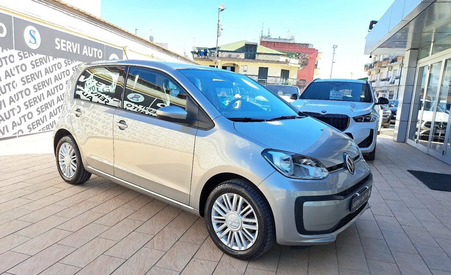 Volkswagen up! 1.0 5p. eco move up! BlueMotion Technology Plateado - 1