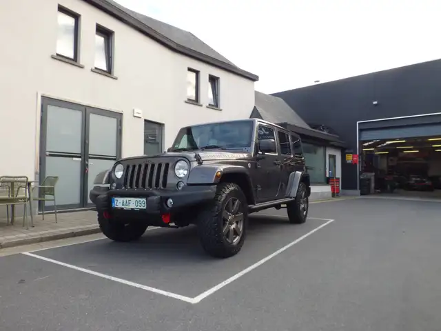 Jeep Wrangler Wrangler 3.6i V6 Golden eagle **13750 km **