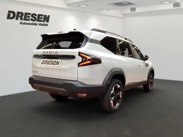 Dacia Bigster view 3