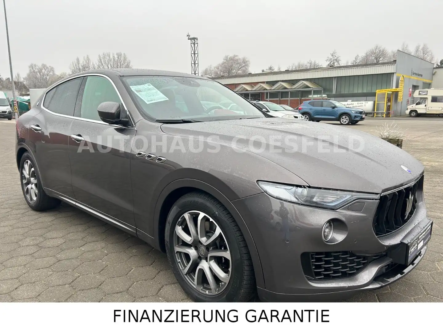 Maserati Levante Diesel*PANORAMA*GARANTIE Gris - 2