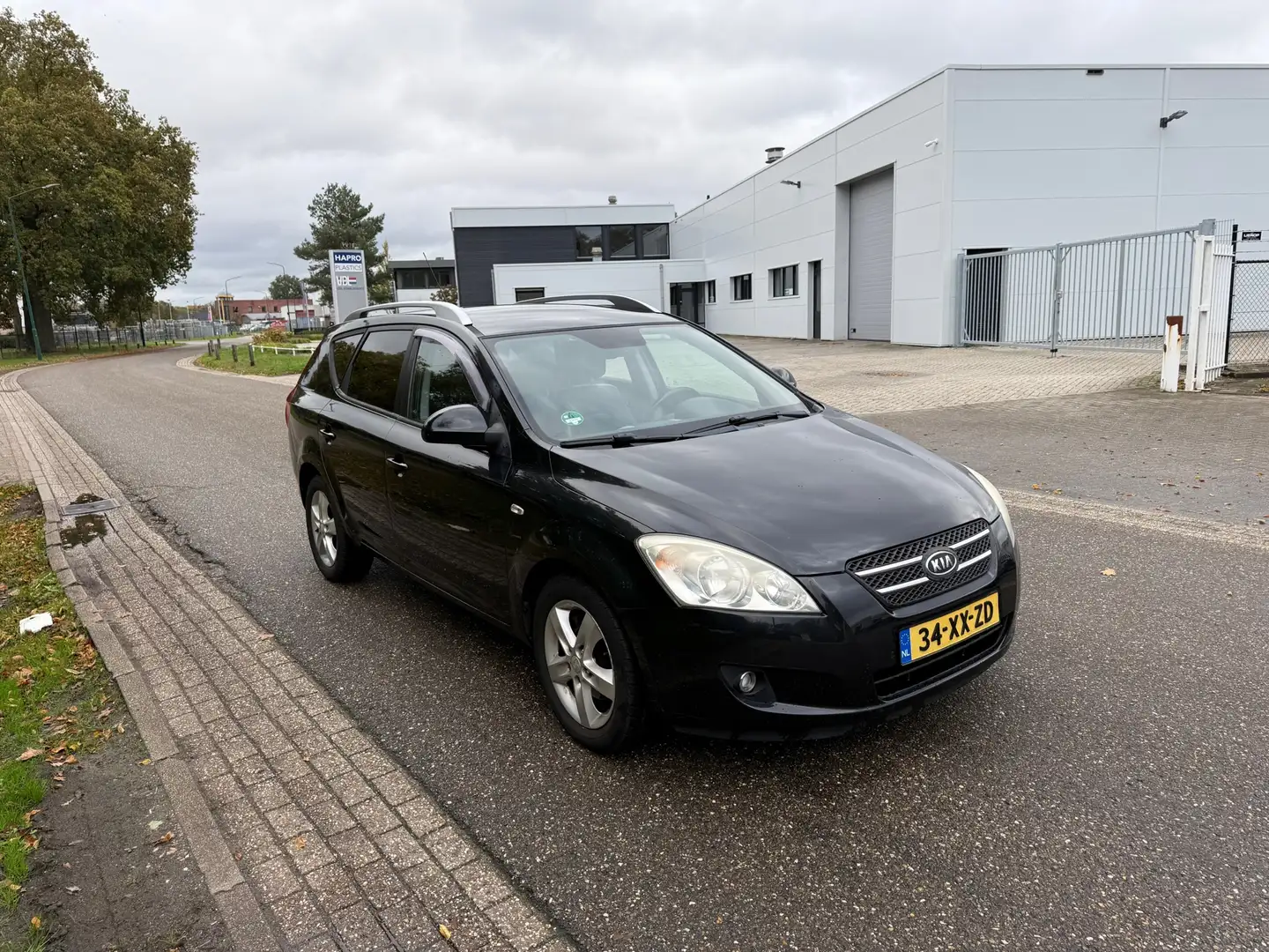 Kia Ceed / cee'd Sporty Wagon 2.0 X-clusive LEDER/STOELVERW/CLIMA/T Zwart - 2
