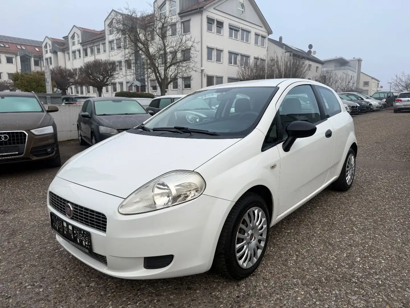 Fiat Grande Punto 1.2 8V Active*Klima*1.Hand*ZV Weiß - 1