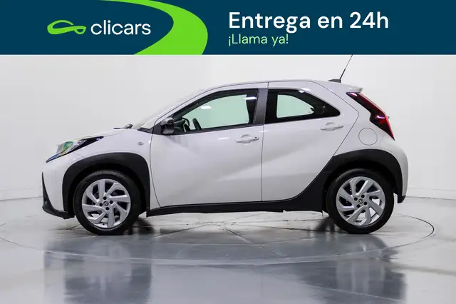 Toyota Aygo view 8