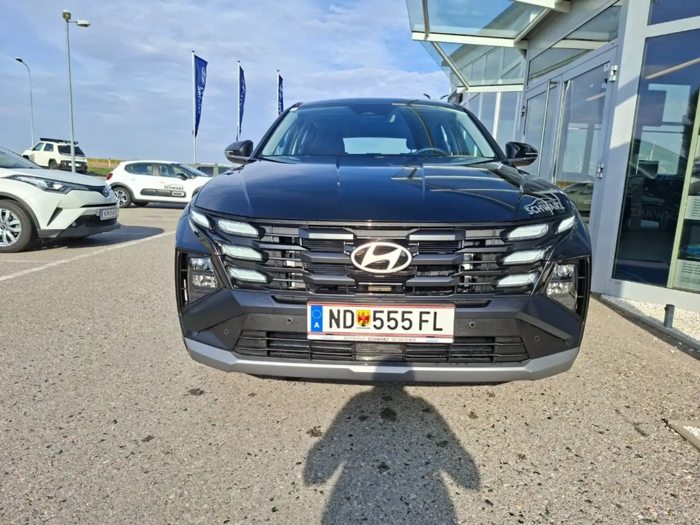 Hyundai TUCSON NX4 Edition 35 1,6 T-GDi HEV 2WD t7he1 Schwarz - 2