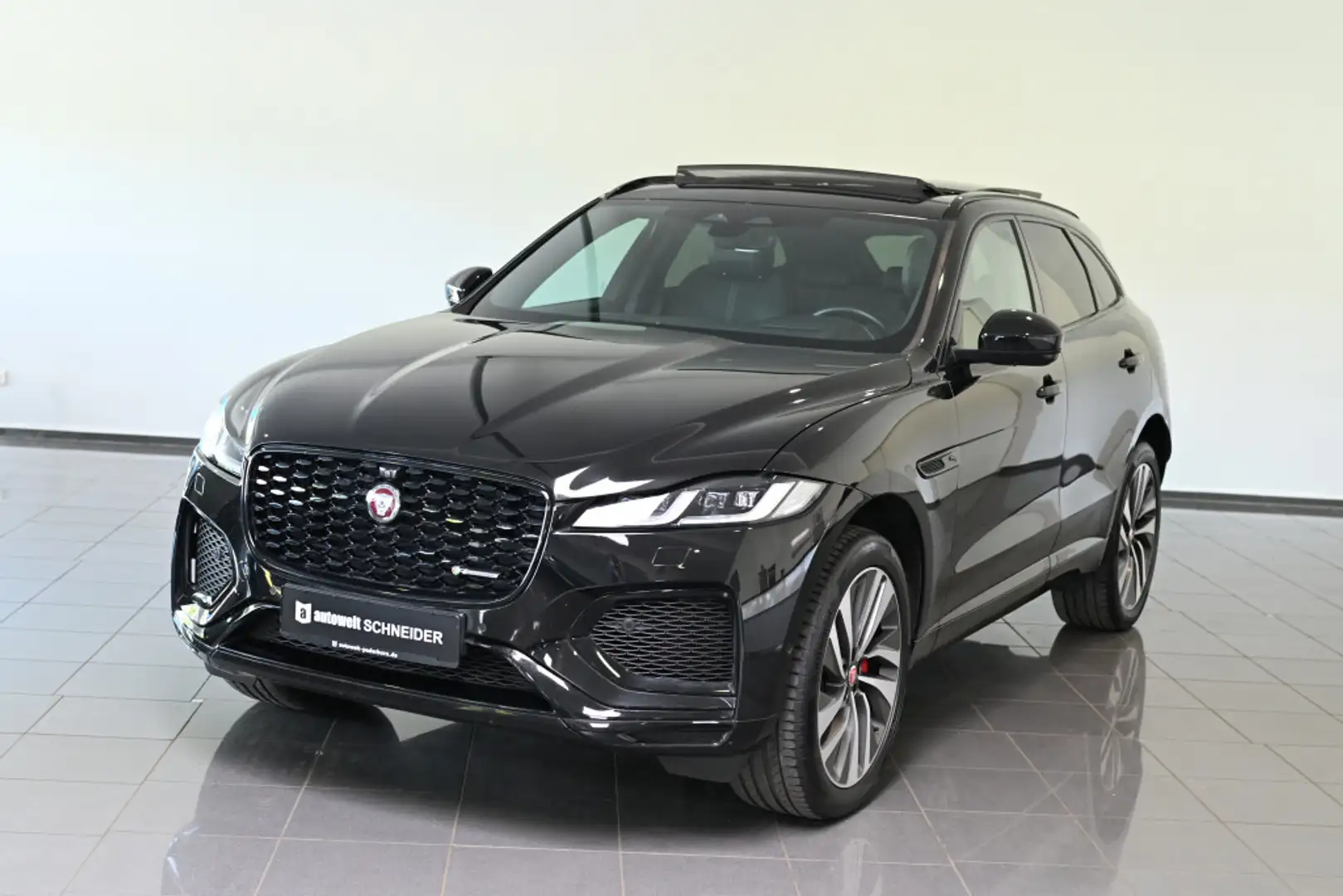 Jaguar F-Pace D300 R-Dynamic SE AWD AHK Pano HUD ACC 21 Noir - 1