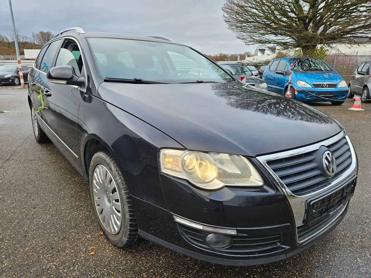 Volkswagen Passat Variant Comfortline 1.8 TSI Automatik Schwarz - 2