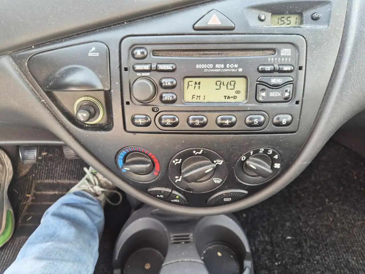 Ford Focus 1.6-16V Ghia 5 Drs, foto 10