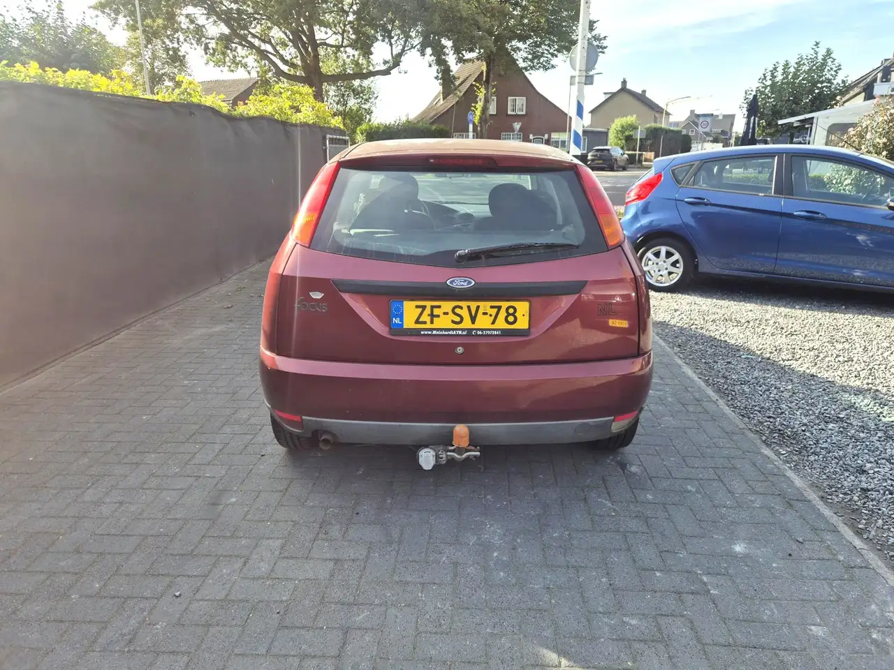 Ford Focus 1.6-16V Ghia 5 Drs, foto 3