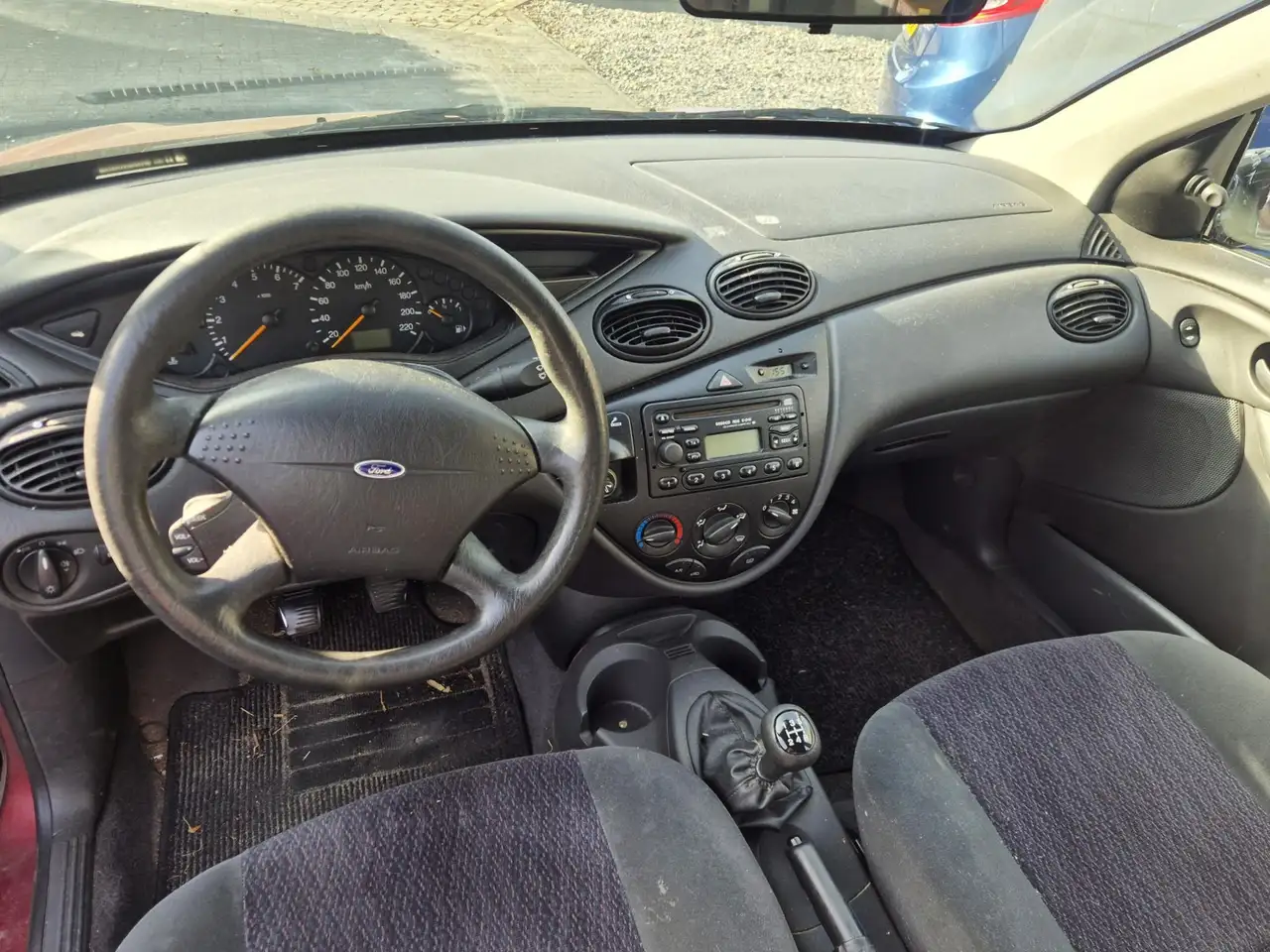 Ford Focus 1.6-16V Ghia 5 Drs, foto 8