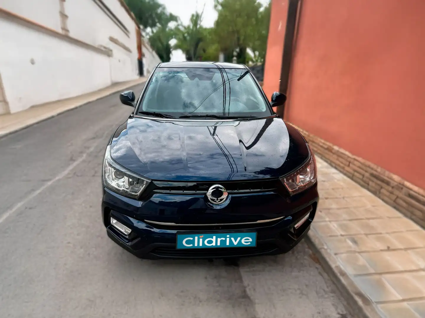 SsangYong Tivoli D16T Limited 4x2 Aut. Black - 2