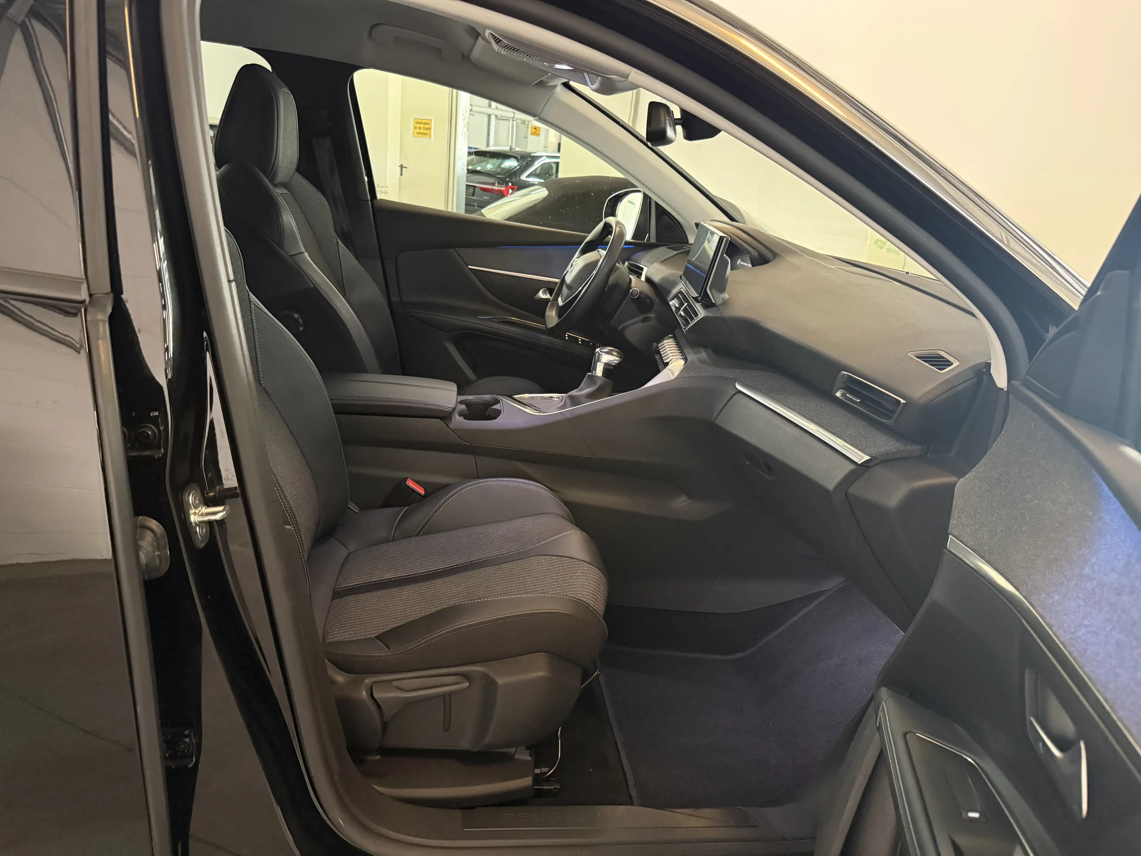 Peugeot 5008 Allure Pack — photo 10