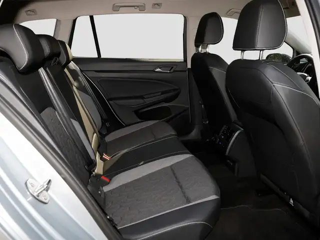Volkswagen Golf view 11
