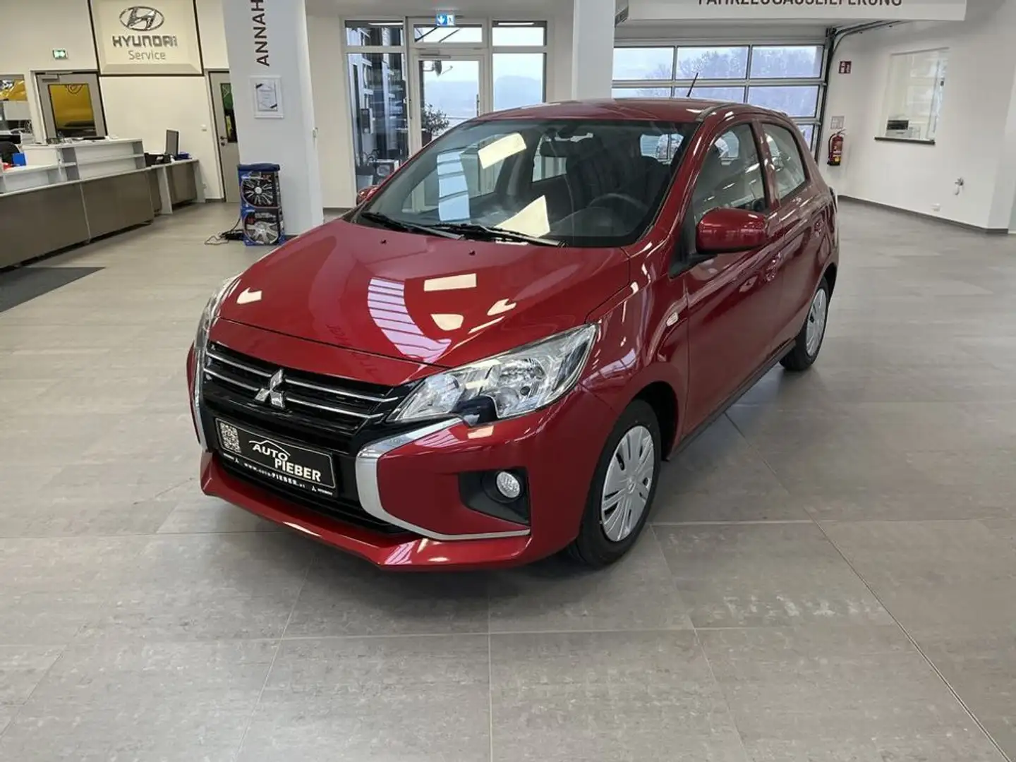 Mitsubishi Space Star Space Star 1,2 MIVEC Inform Rot - 2