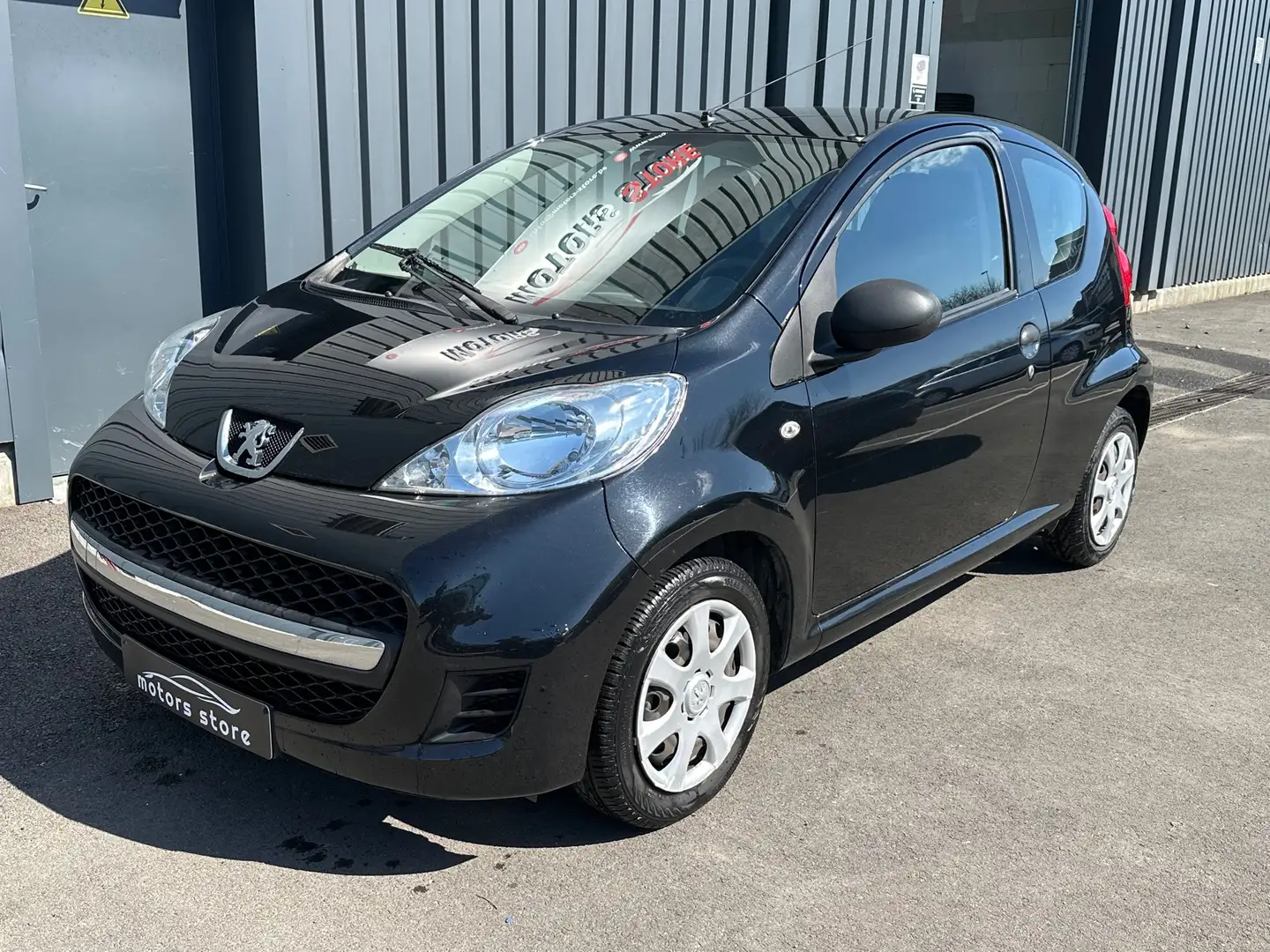 Peugeot 107 1.0i ///72632 KM//GARANTIE 12 MOIS Noir - 1