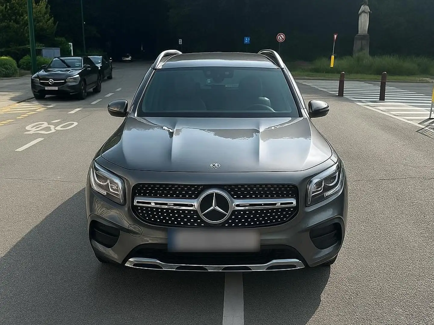 Mercedes-Benz GLB 200 GLB 200 AMG Line Grijs - 1